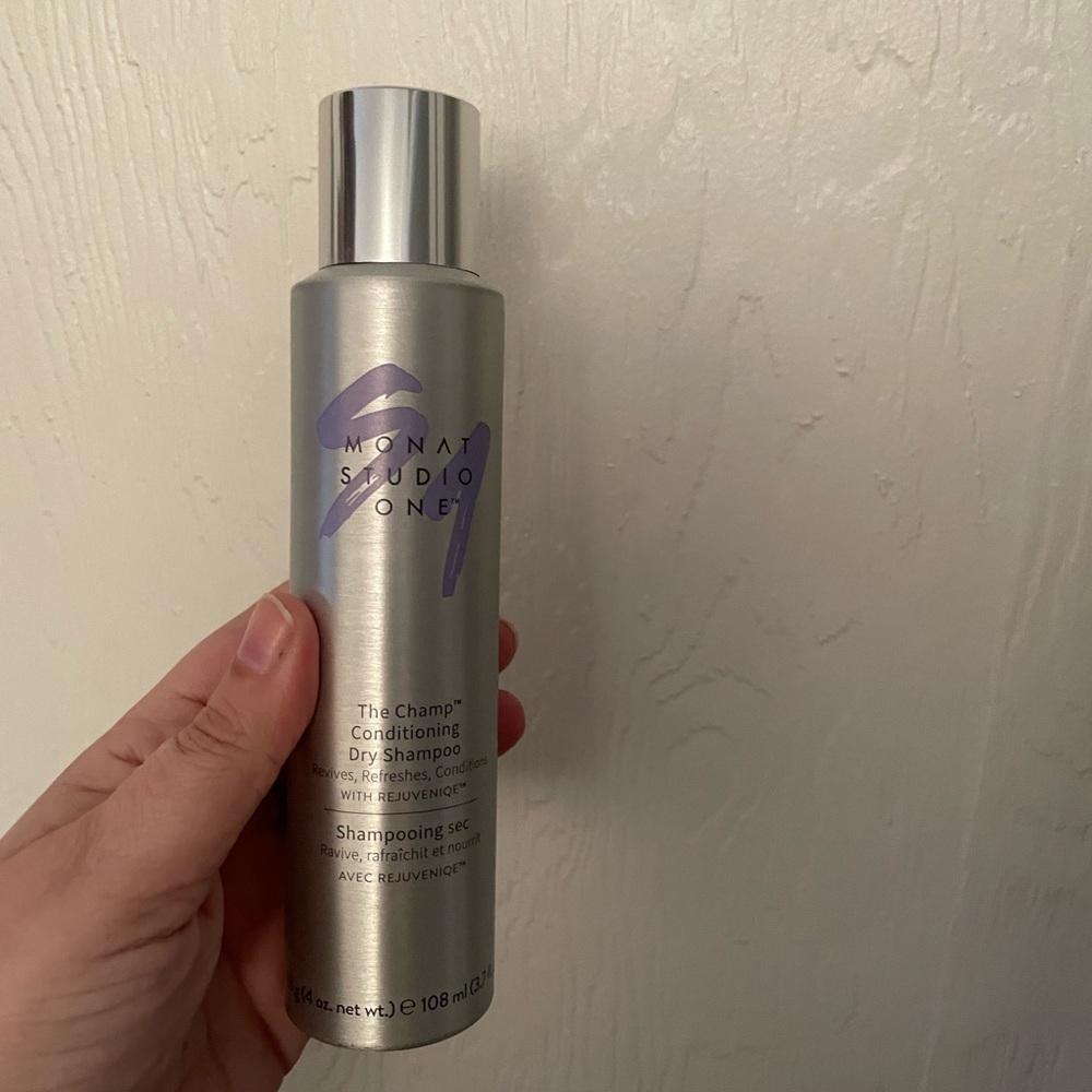 Monat dry shampoo